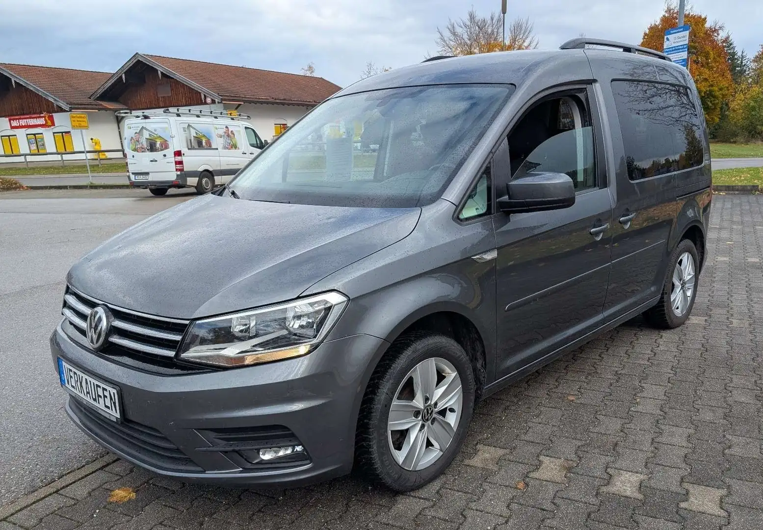 Volkswagen Caddy Comfortline BMT Grau - 1