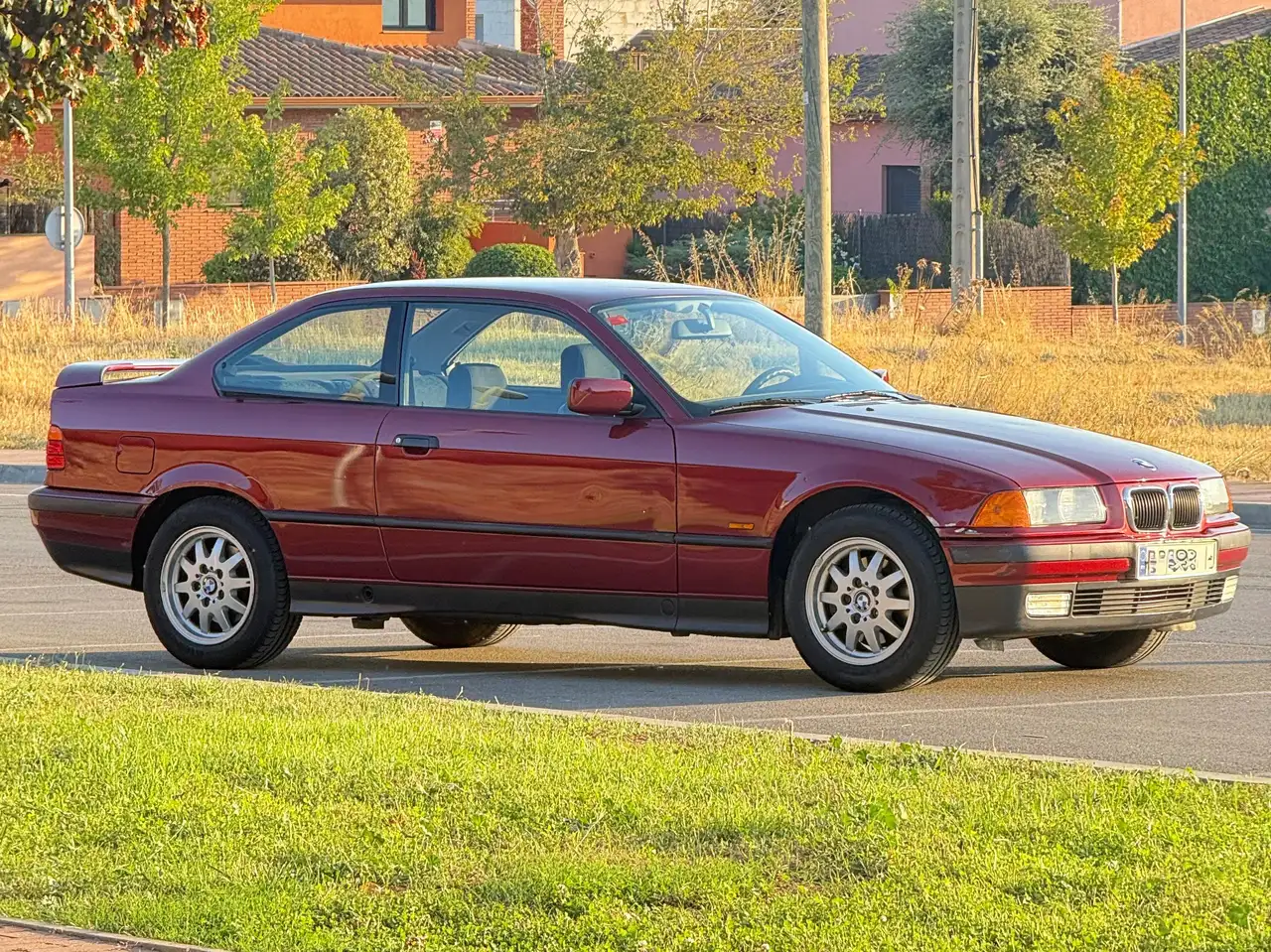 BMW 320i Coupé, foto 2