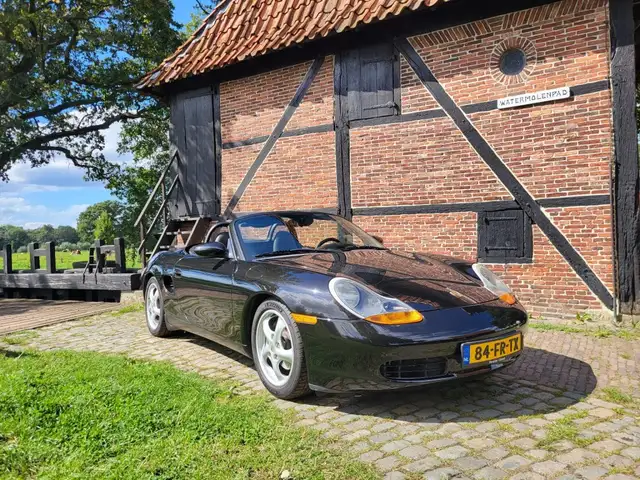 Porsche Boxster 2.5 met garantie. 4 x Boxster op voorraad!
