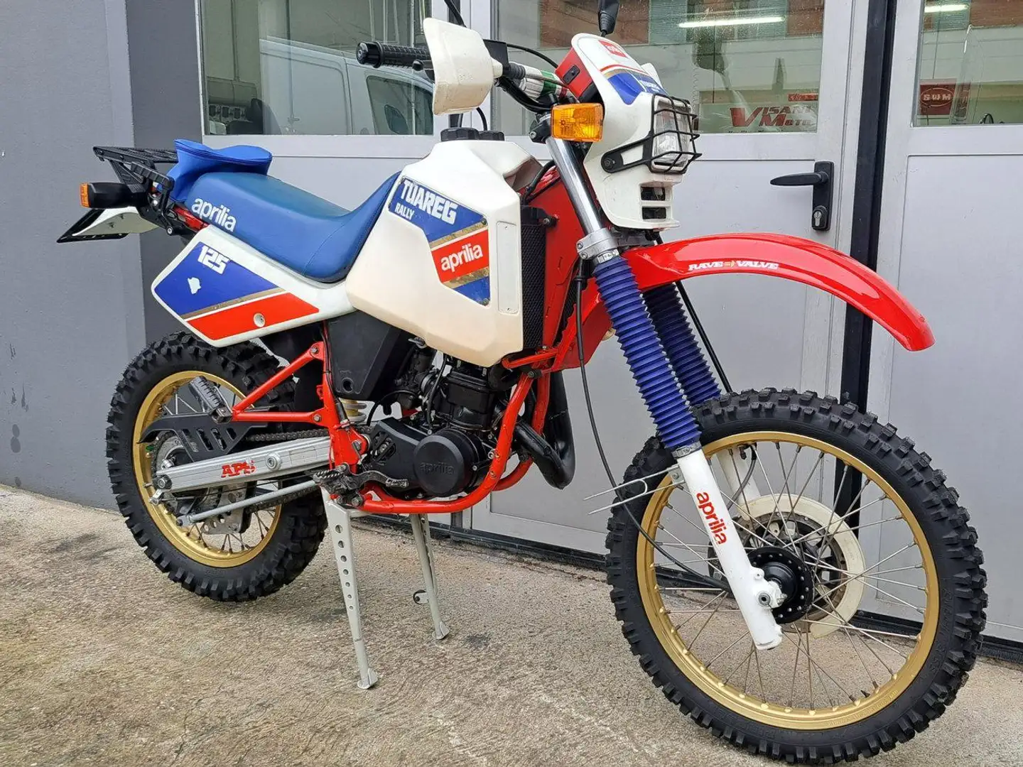 Aprilia Tuareg - 1