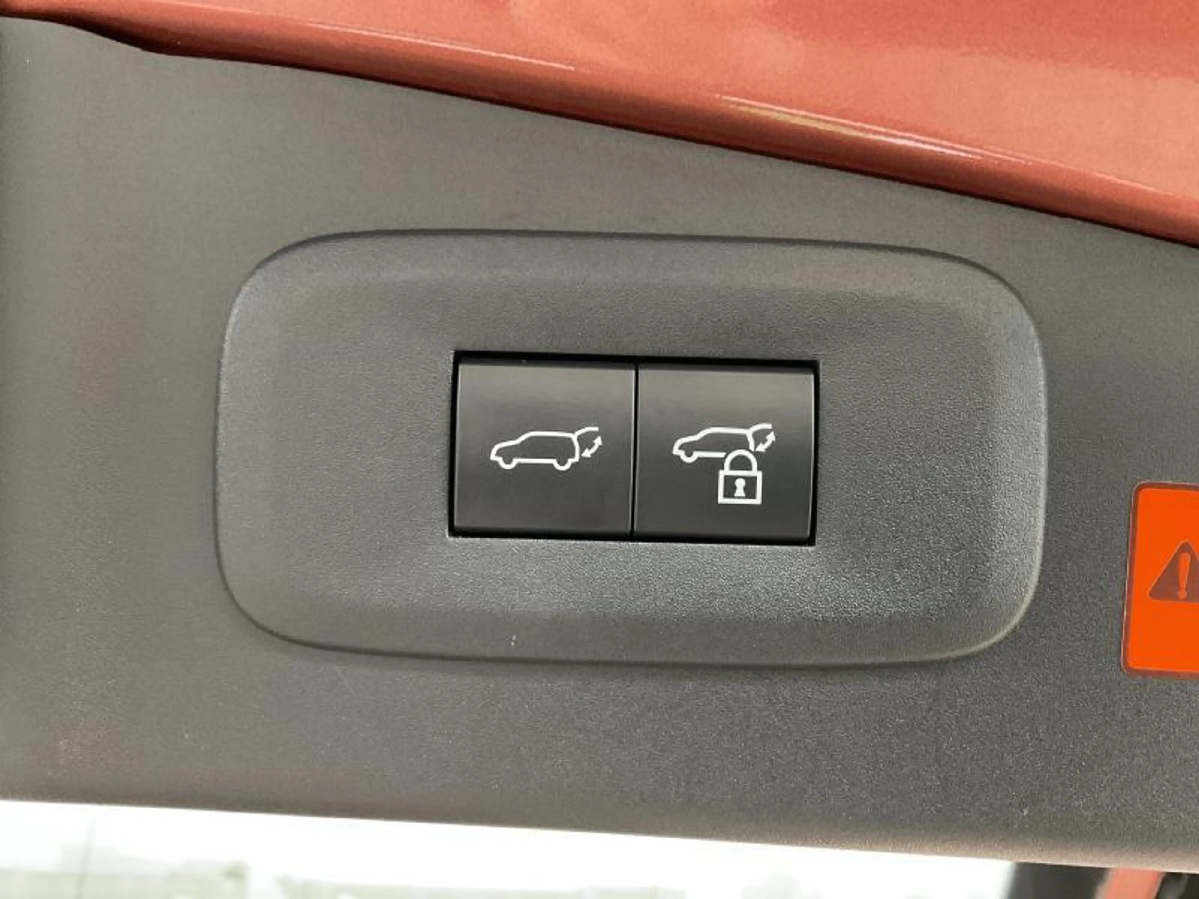 Lexus RZ 313hp EV AWD Privilege L | pano | head up | mark l — photo 25