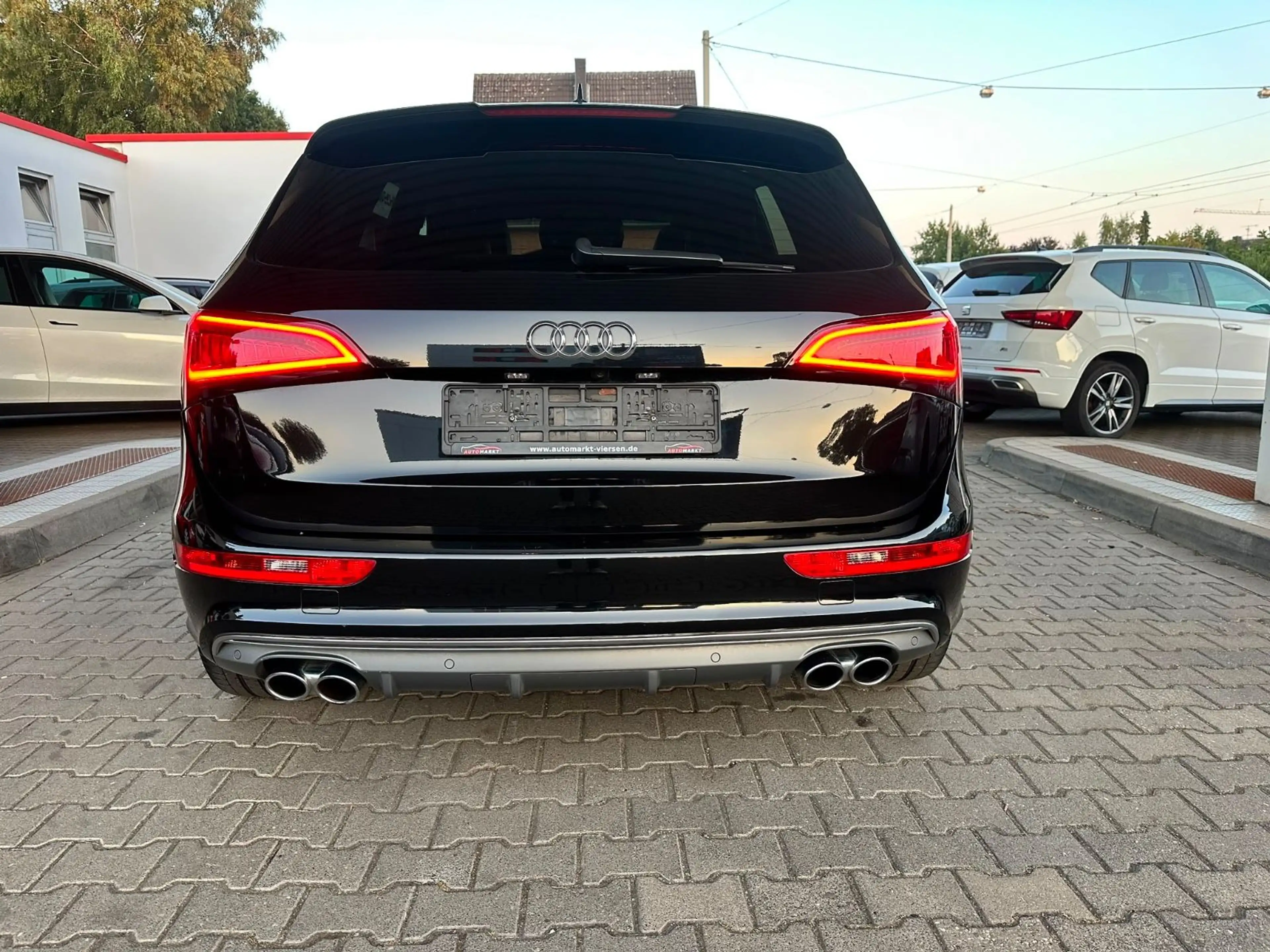 Audi SQ5 3.0 TDI plus quattro*2H/SH*Voll*B&O* — photo 4