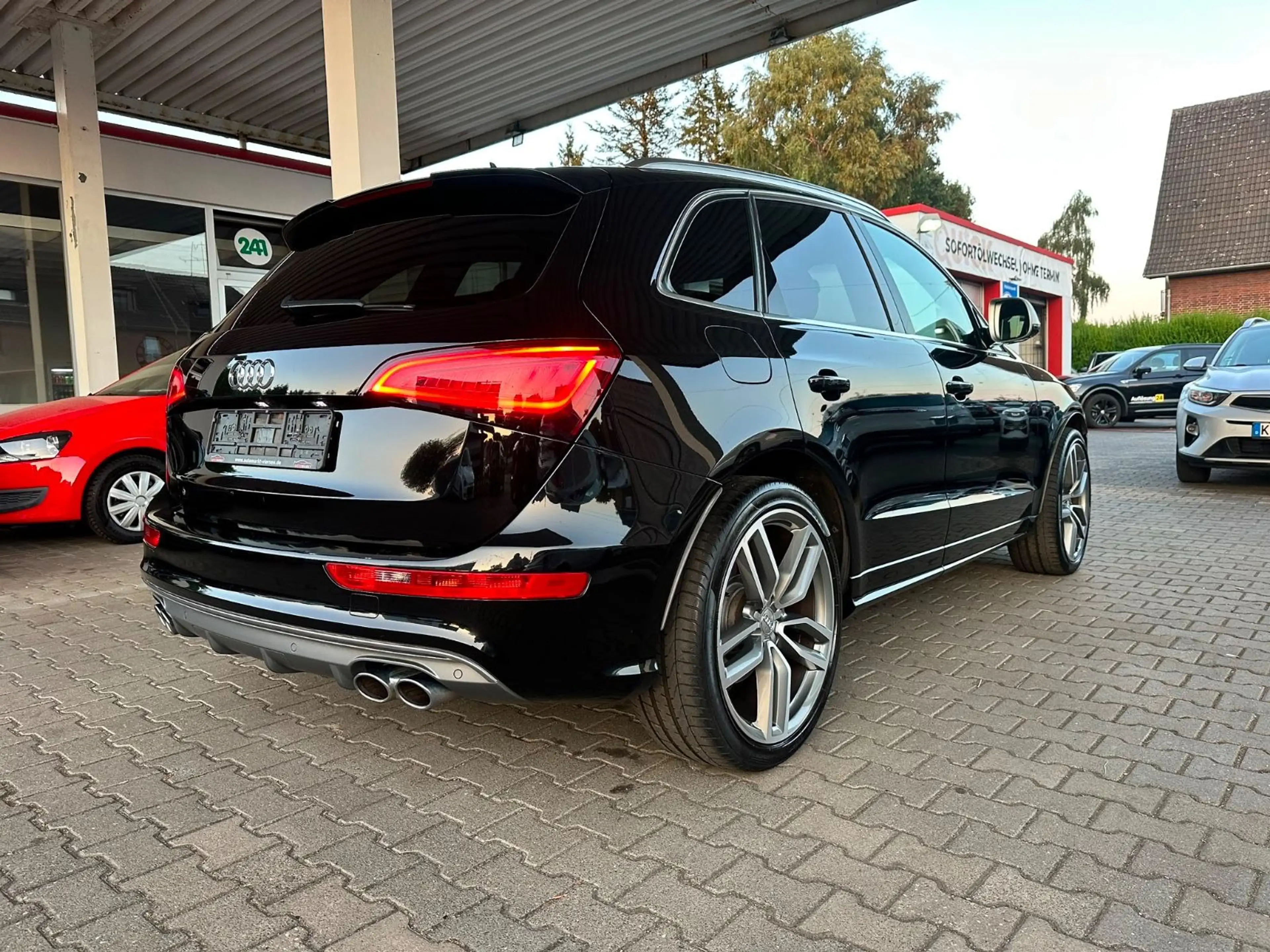 Audi SQ5 3.0 TDI plus quattro*2H/SH*Voll*B&O* — photo 6