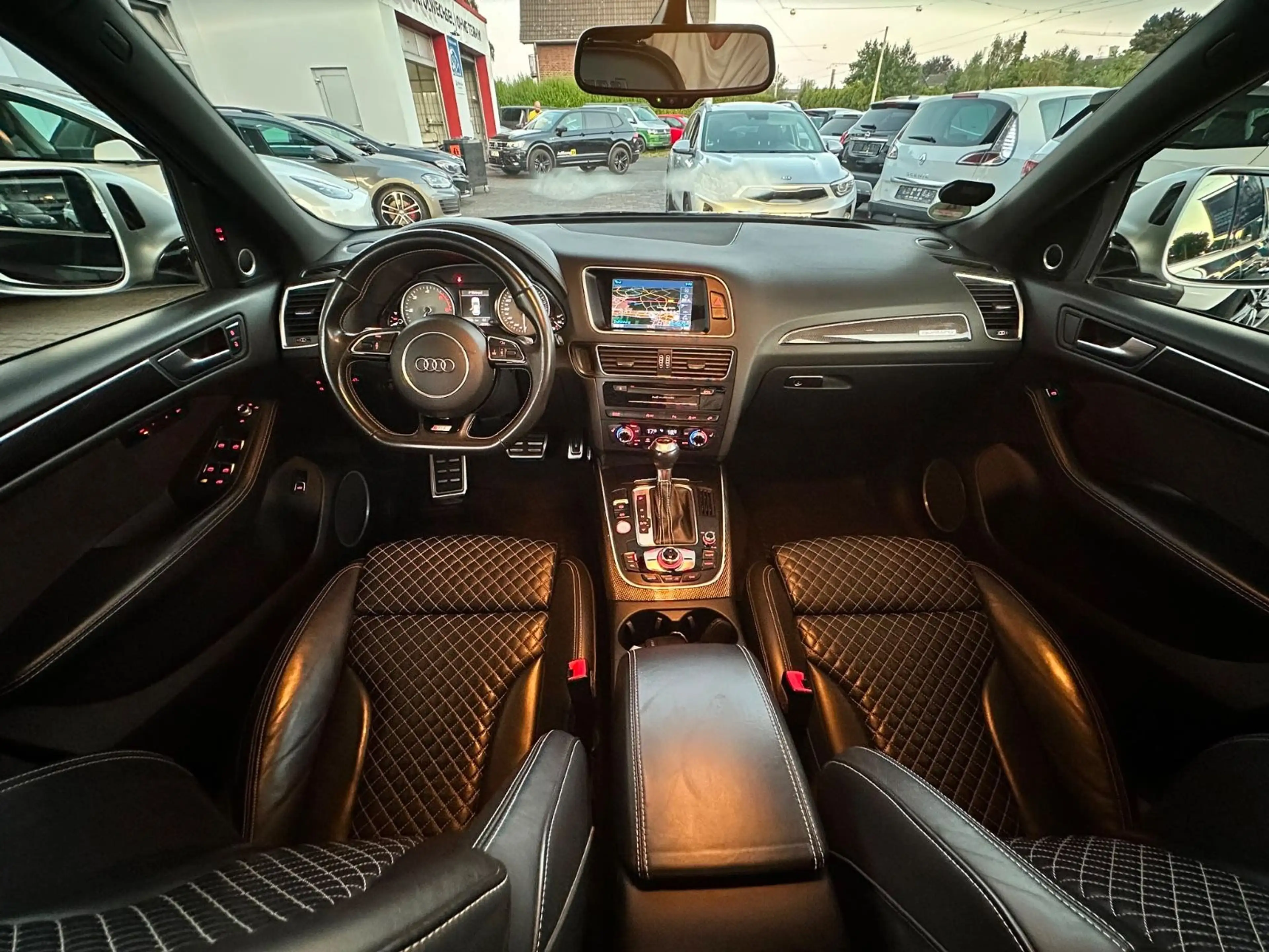 Audi SQ5 3.0 TDI plus quattro*2H/SH*Voll*B&O* — photo 8