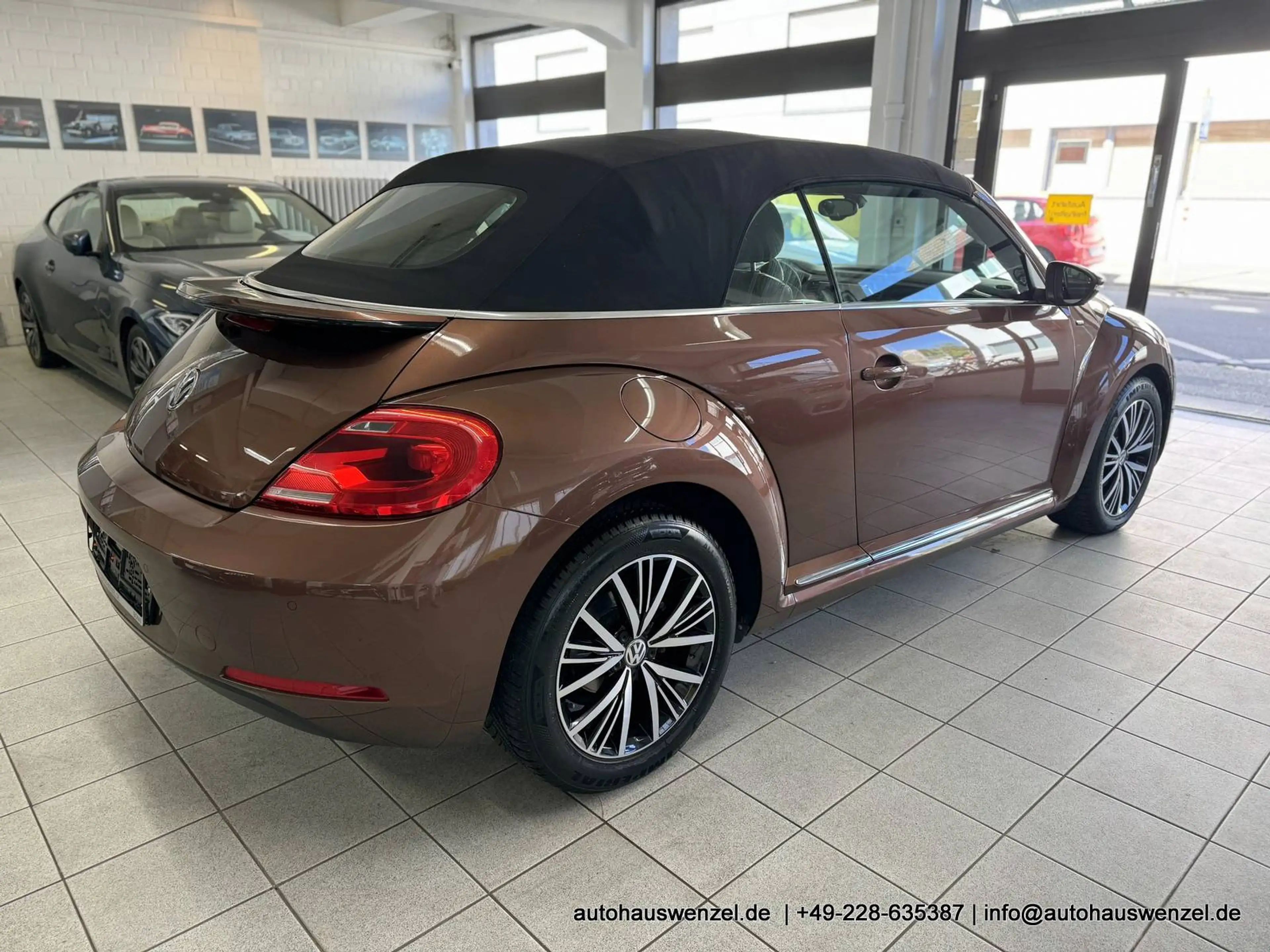 Volkswagen Beetle Cabrio 1.34 Aut. "Allstar" - nur 52 tkm - CLIMATRONIC NAVI  SITZHEIZUNG KAMERA PDC 17" — photo 7
