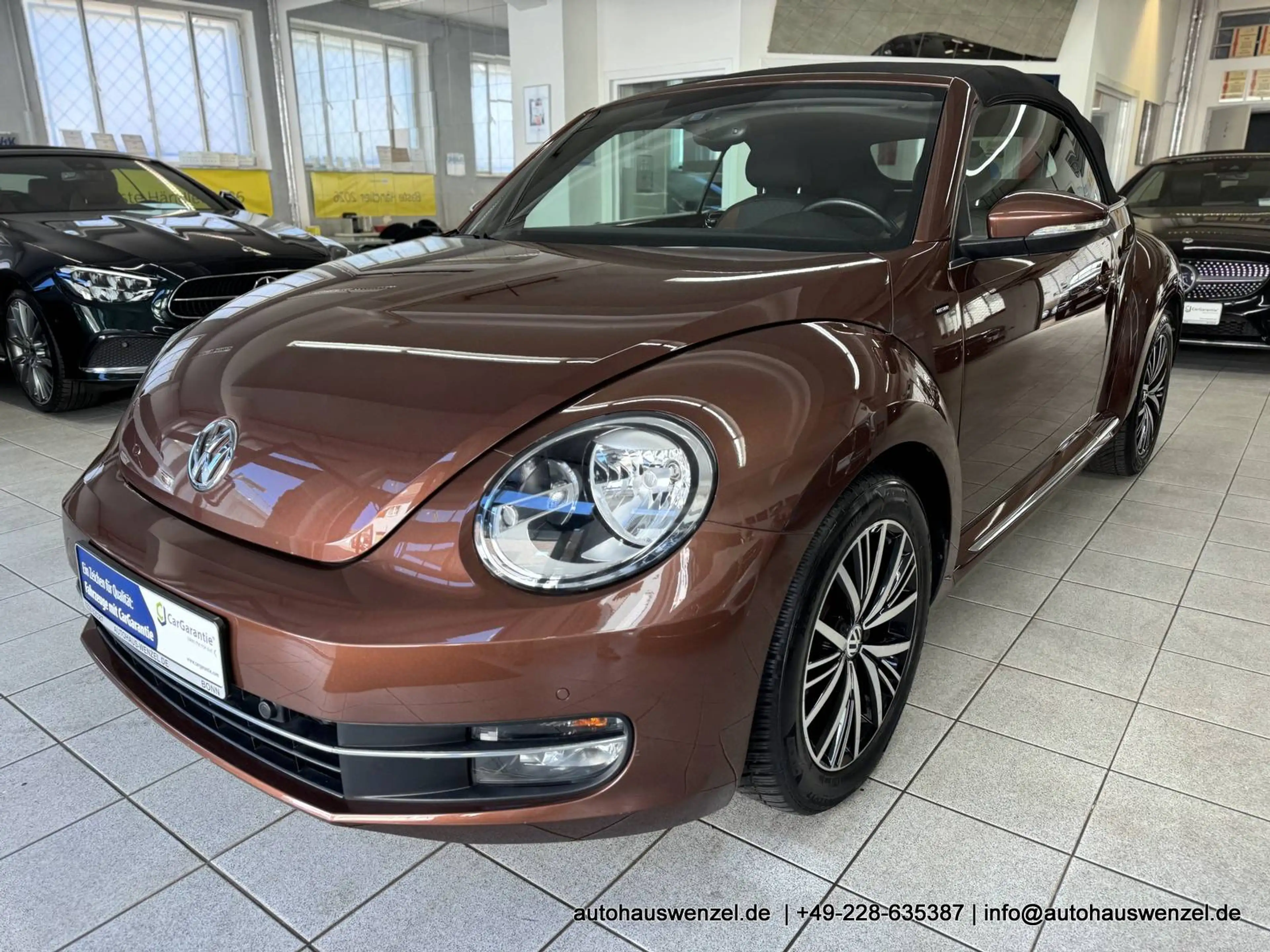 Volkswagen Beetle Cabrio 1.34 Aut. "Allstar" - nur 52 tkm - CLIMATRONIC NAVI  SITZHEIZUNG KAMERA PDC 17" — photo 3