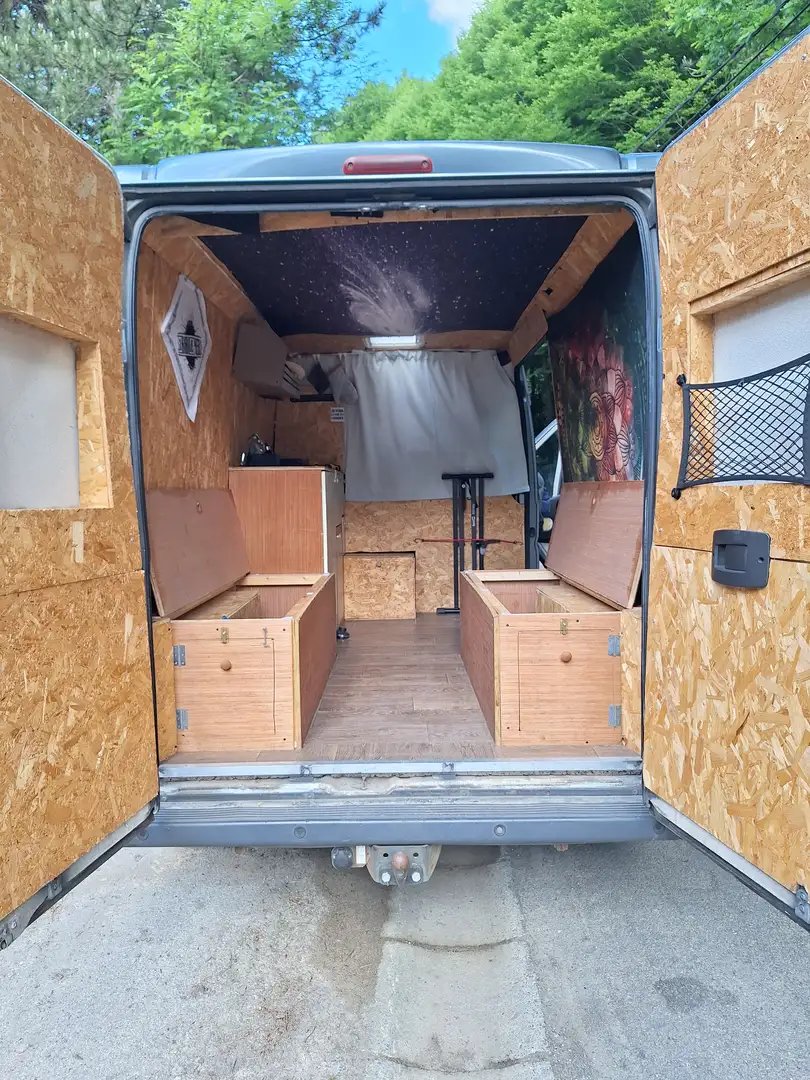 Fiat Ducato 2.3 Multijet M DPF (EU5) Gris - 1