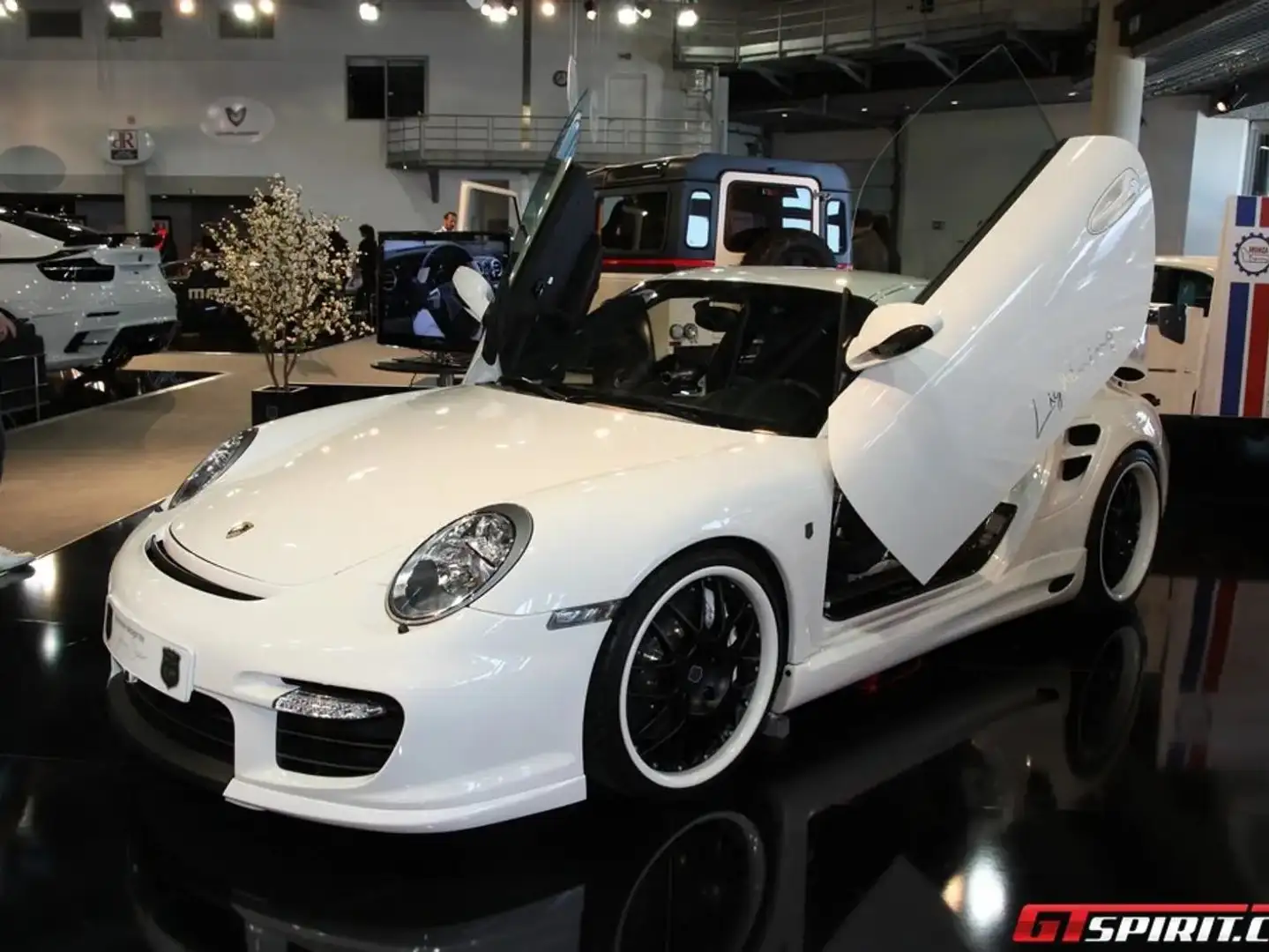 Porsche 911 Turbo GEMBALLA GTR 600 EVO - by Anna Bizer Weiß - 1