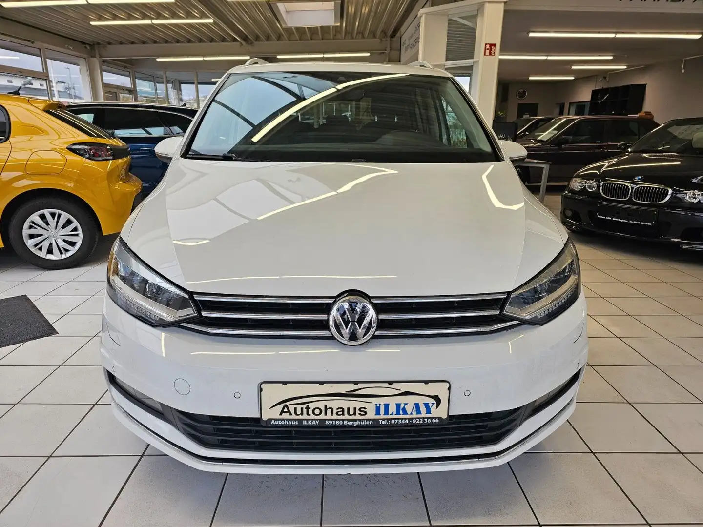 Volkswagen Touran Highline BMT/Start-Stopp Weiß - 2