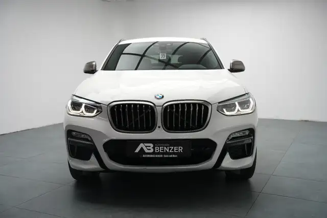 BMW X4 M view 3
