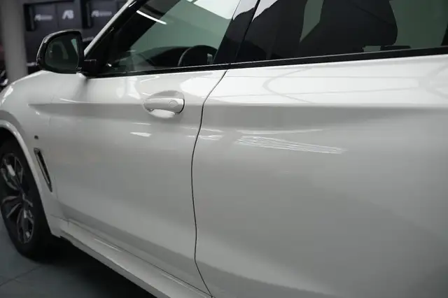 BMW X4 M view 11