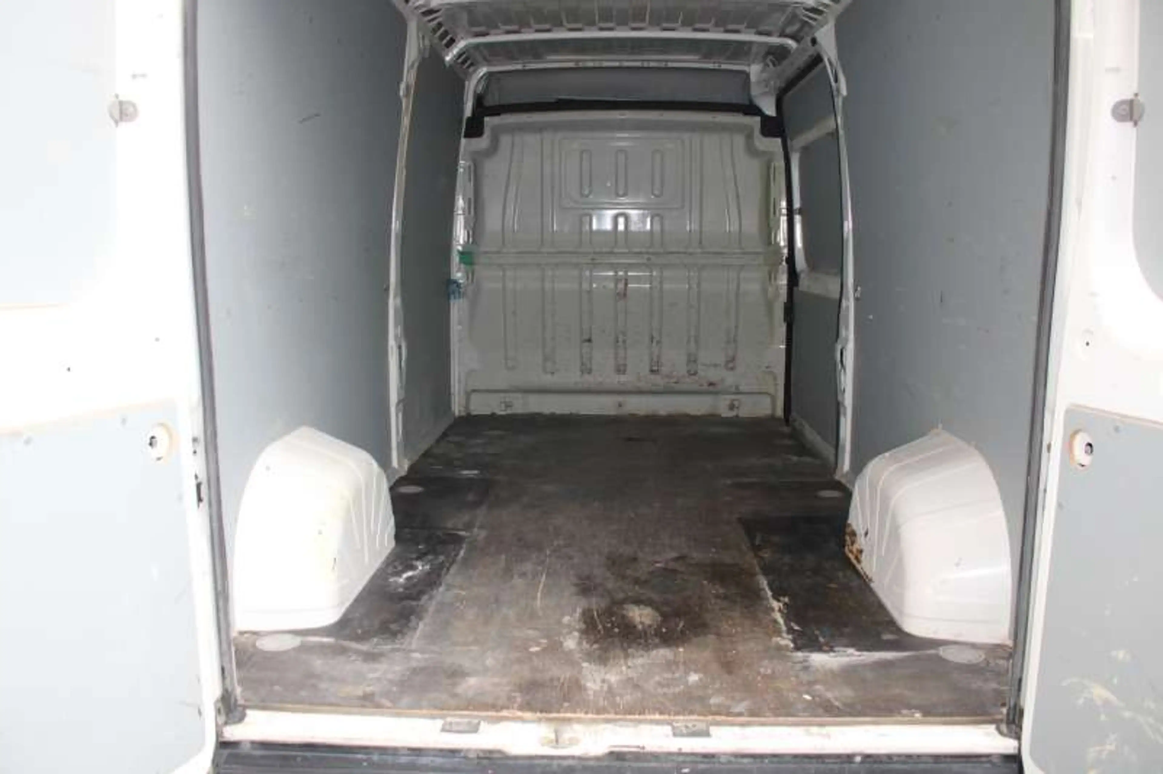 Peugeot Boxer 2.2 BlueHDi L3H2 airco,navi,trekhaak,140 PK — photo 13