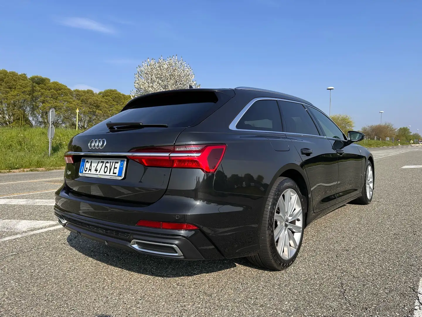 Audi A6 Avant 40 2.0 tdi mhev Business Sport quattro s-tro Negro - 2