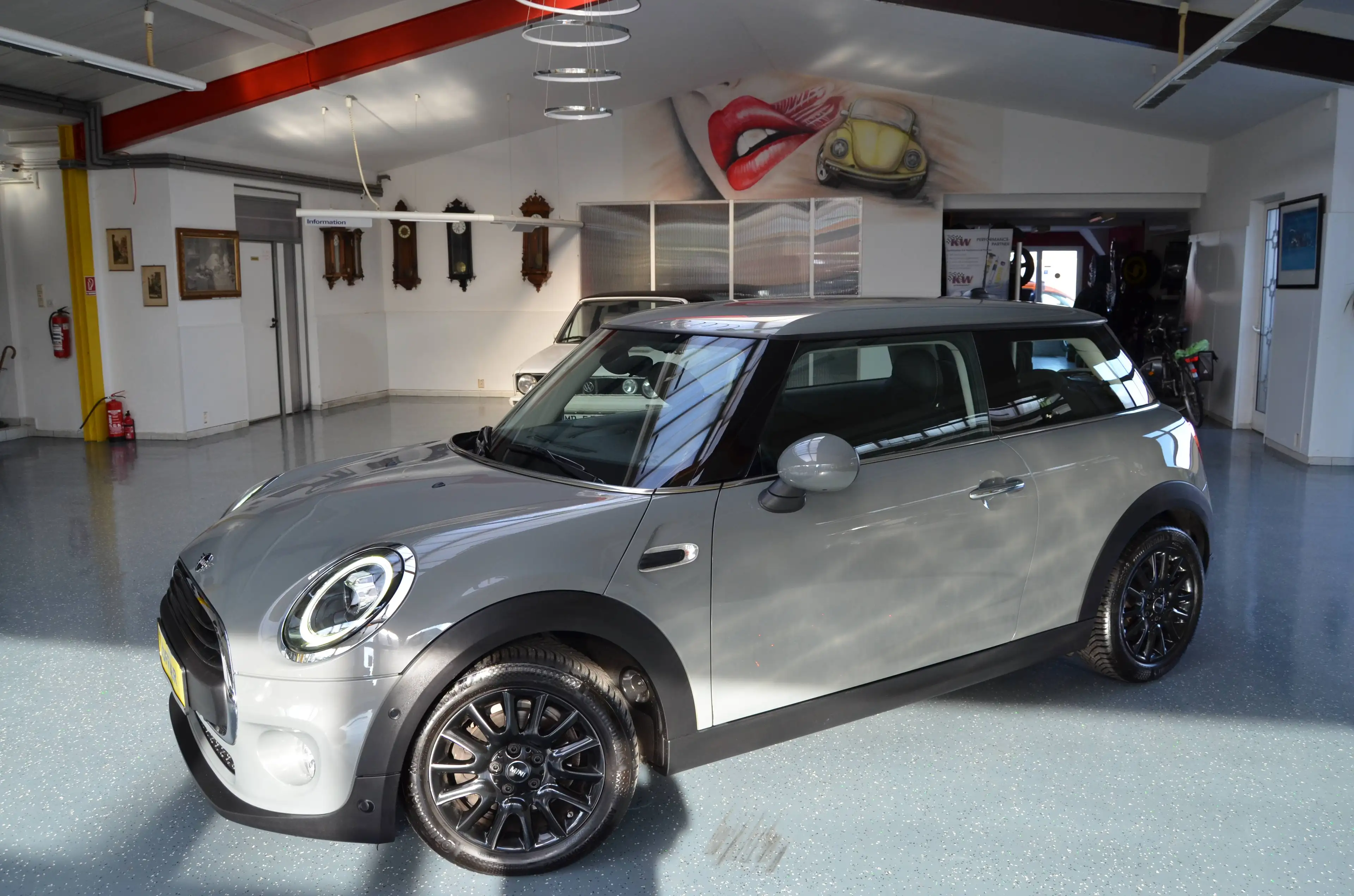 MINI One D One D sehr gepflegt facelift LED 12 Monate Garantie — photo 2