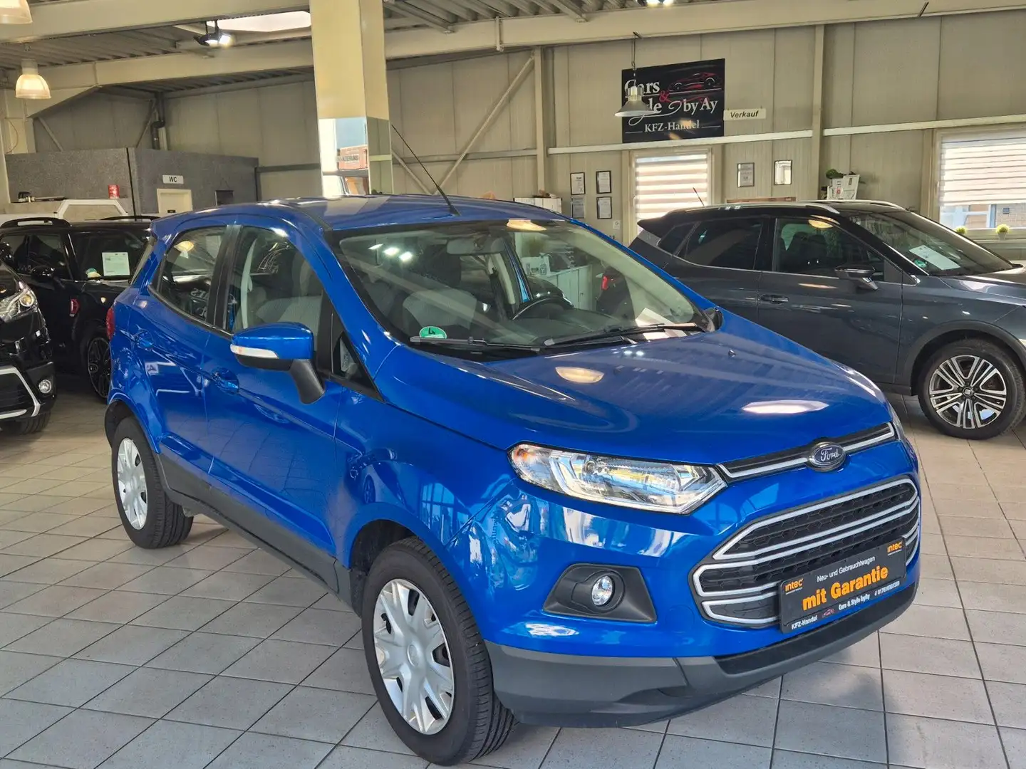 Ford EcoSport Trend 1,5 TDCi/AHK/Garantie/ Blau - 1