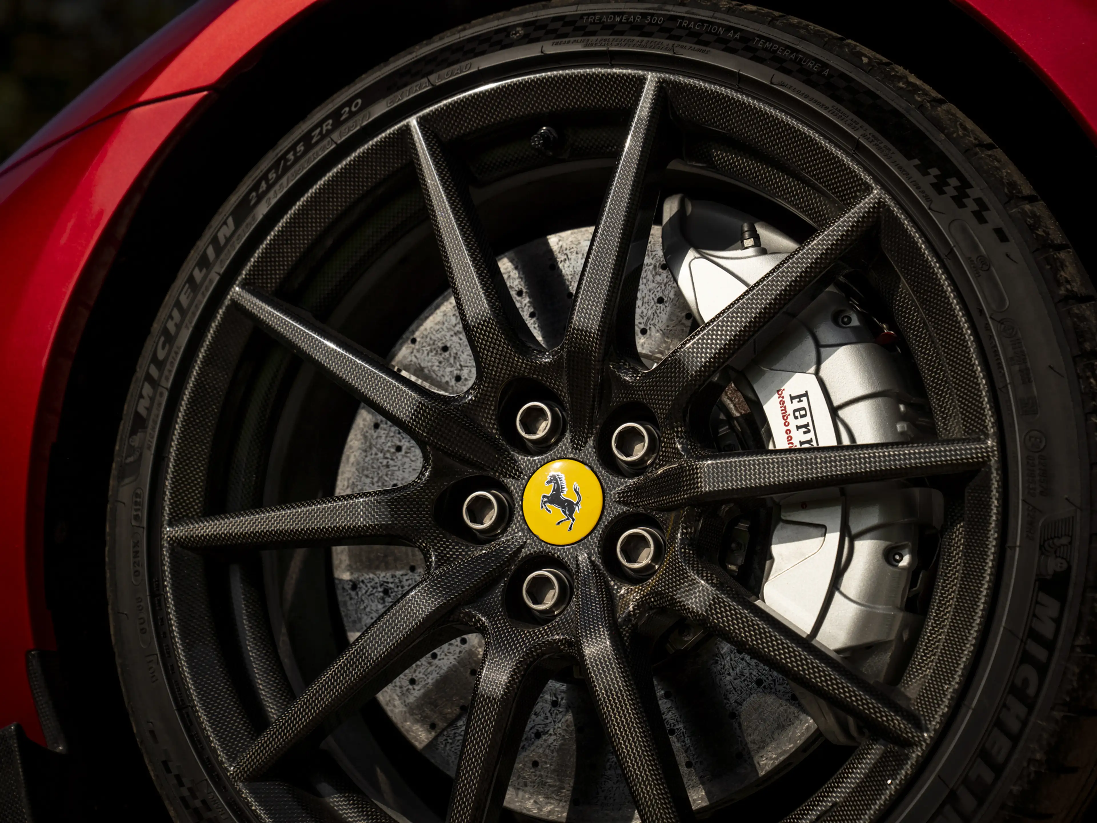 Ferrari 296 GTB 3.0 V6 Assetto Fiorano | Carbon velgen — photo 28