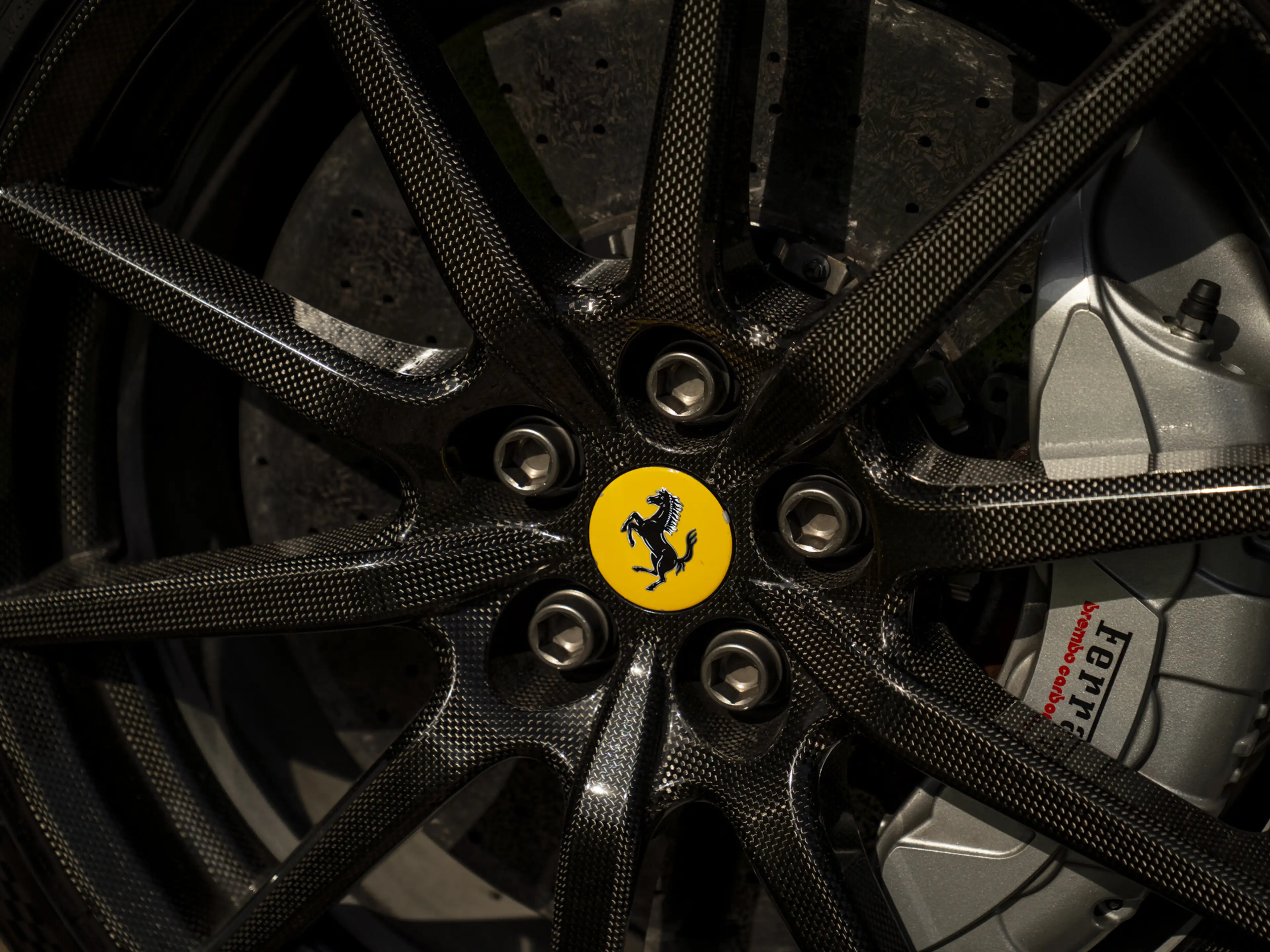 Ferrari 296 GTB 3.0 V6 Assetto Fiorano | Carbon velgen — photo 29