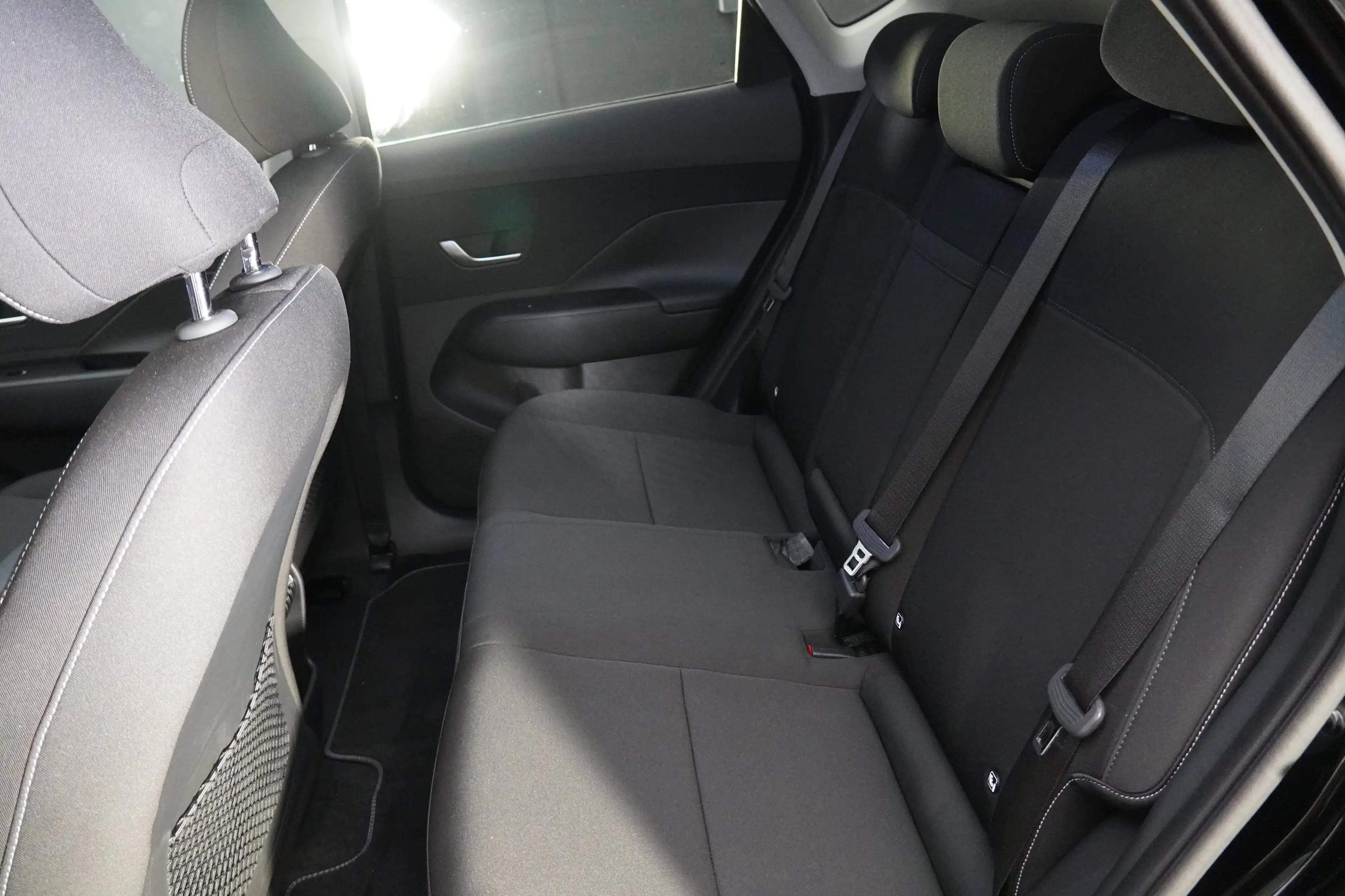 Hyundai KONA EV Comfort Line 64,8 kWh abz. Superbonus — photo 15