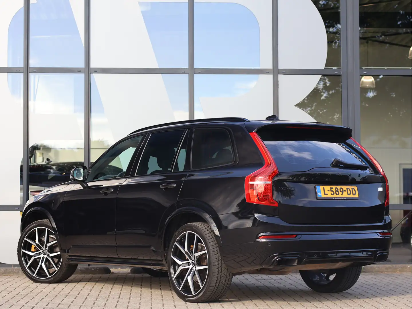 Volvo XC90 2.0 T8 Recharge AWD R-Design | 7-zits | 22” Polest Negro - 2