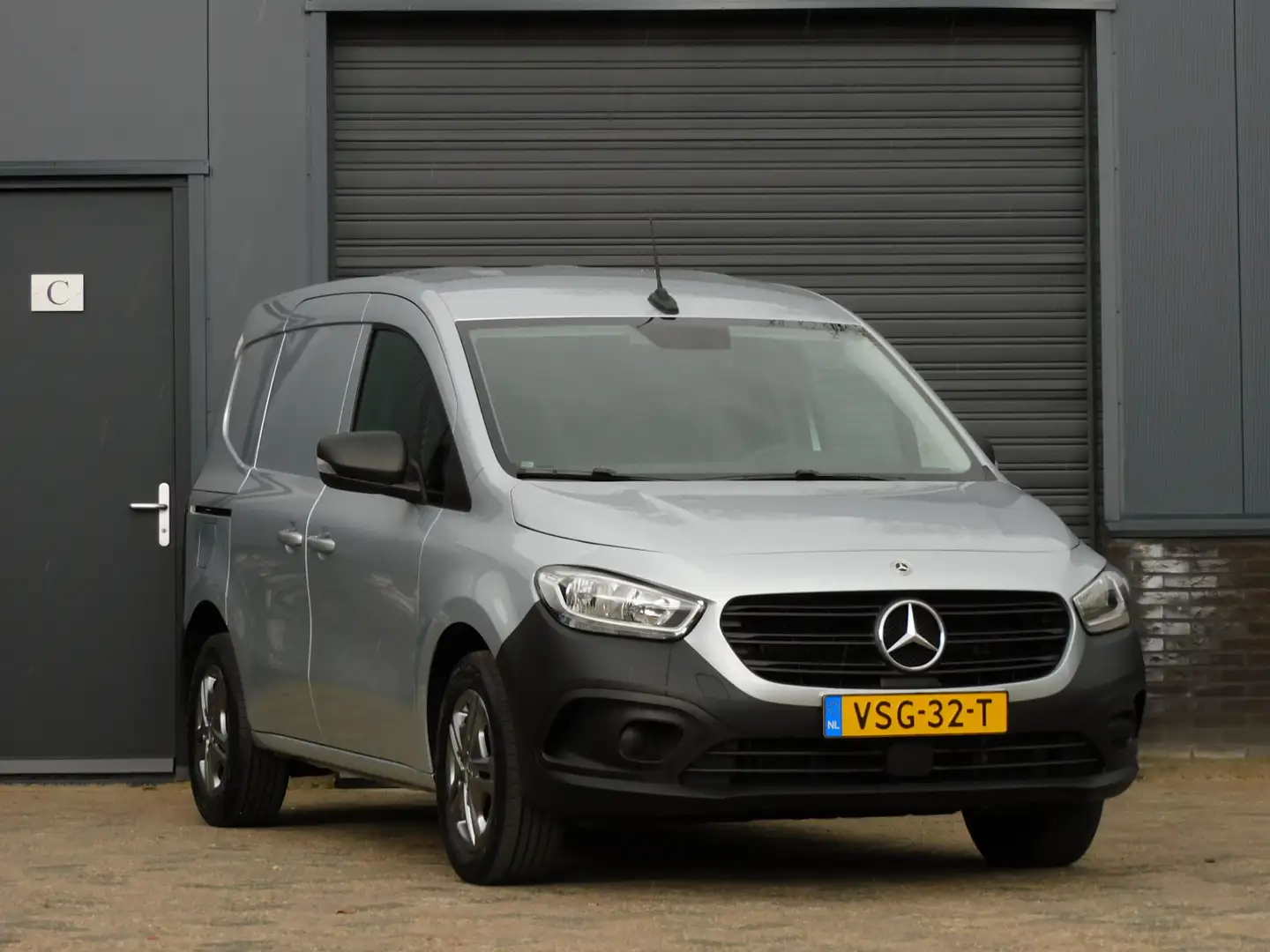 Mercedes-Benz Citan 108 CDI L1 Pro 1e EIGENAAR! NIEUWSTAAT! DEALER OCC Gris - 2
