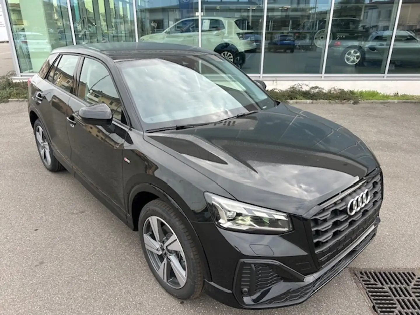 Audi Q2 TDI S-LINE S-TRONIC GARANZIA 4 ANNI Schwarz - 2
