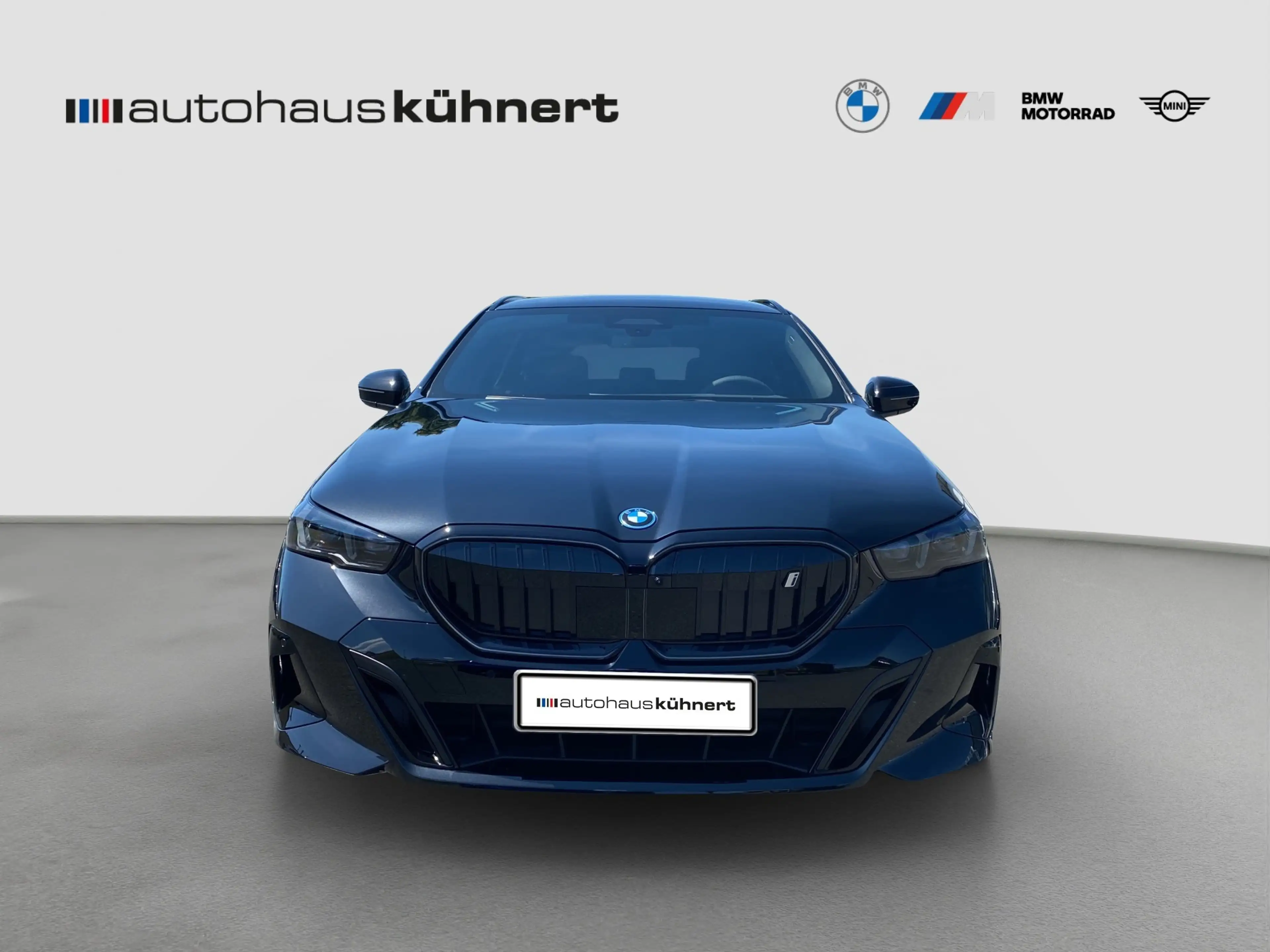 BMW i5 xDrive40 Touring M-Sport Elektro UPE 98.500,- — photo 3