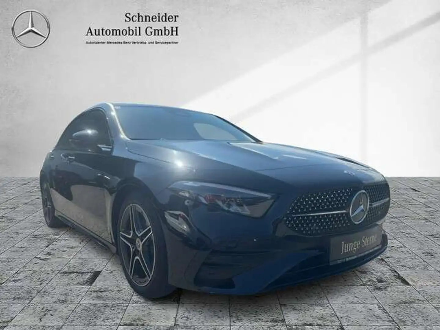 Mercedes-Benz A 180 d Kompaktlimousine Night Sport KAM SpurW Schwarz - 1