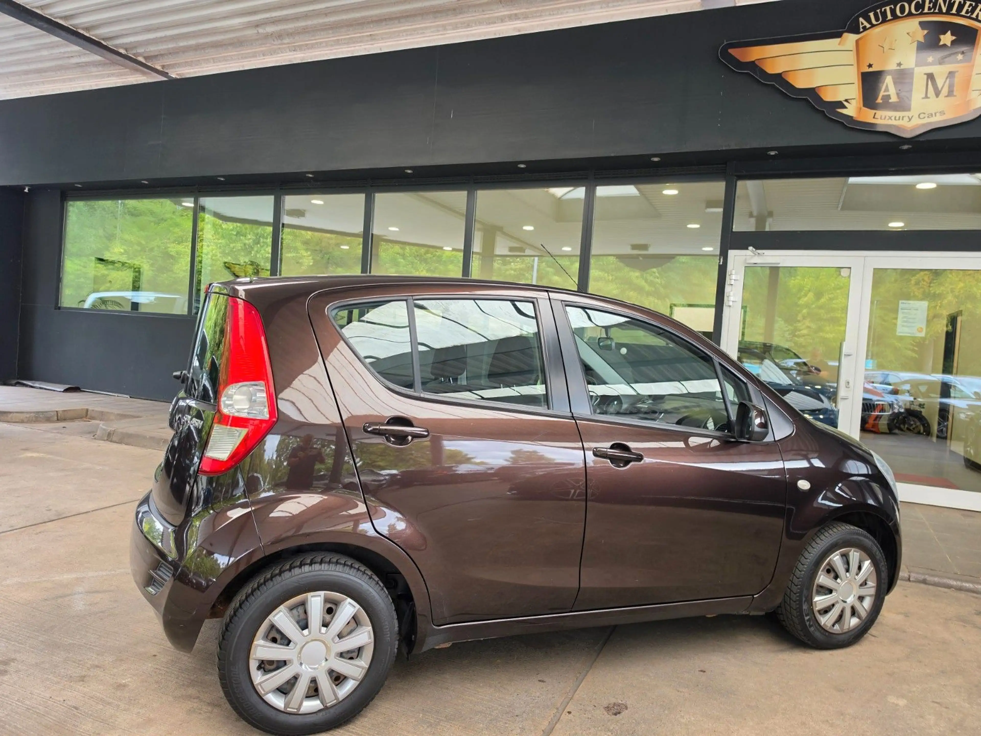 Suzuki Splash 1.0 Club Klima/Historie/Facelift/Top — photo 13