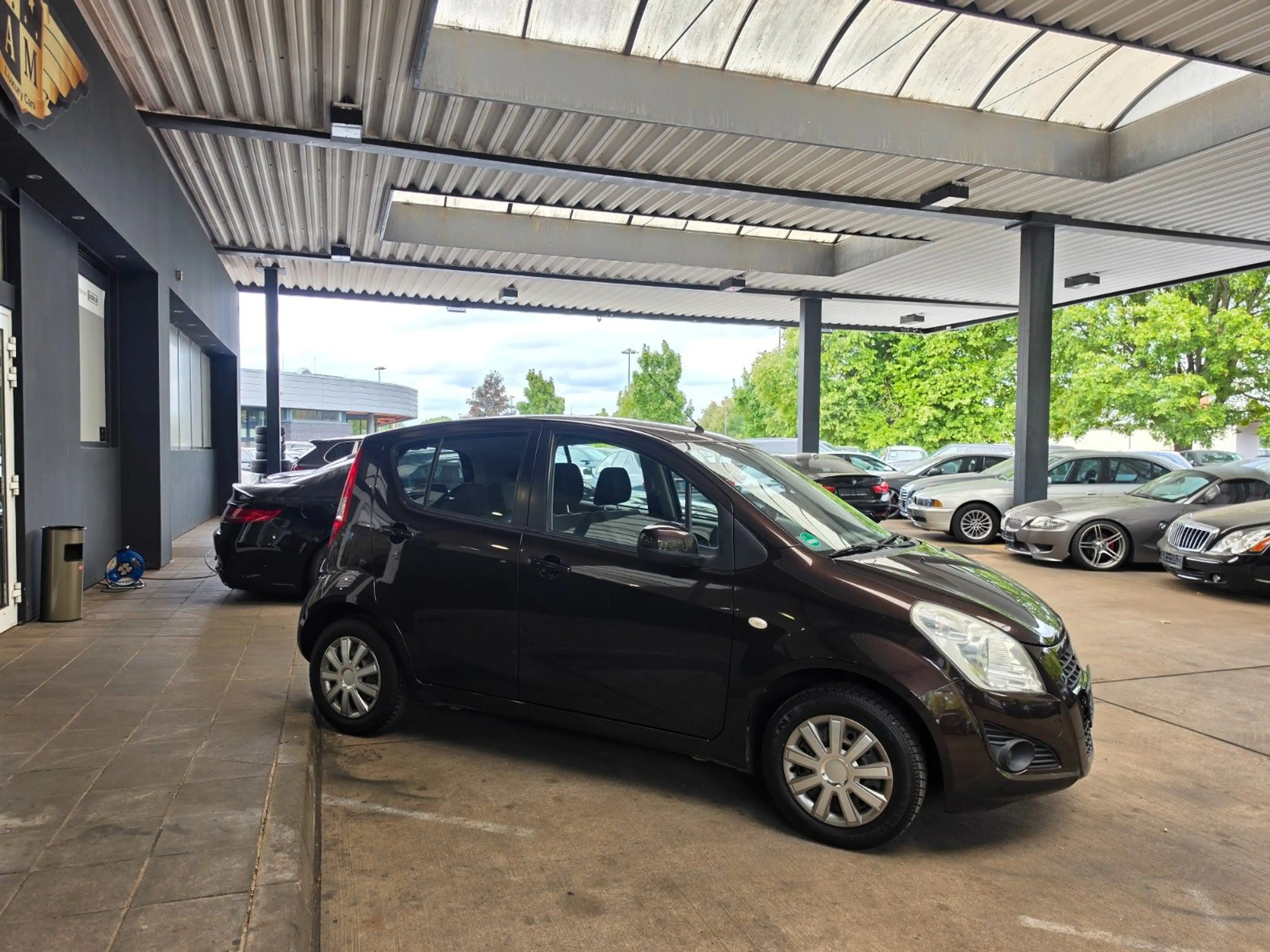 Suzuki Splash 1.0 Club Klima/Historie/Facelift/Top — photo 9