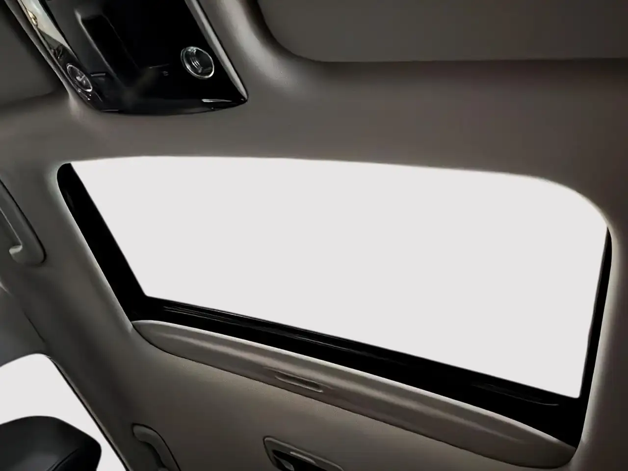 Kia Seltos снимка Kia Seltos