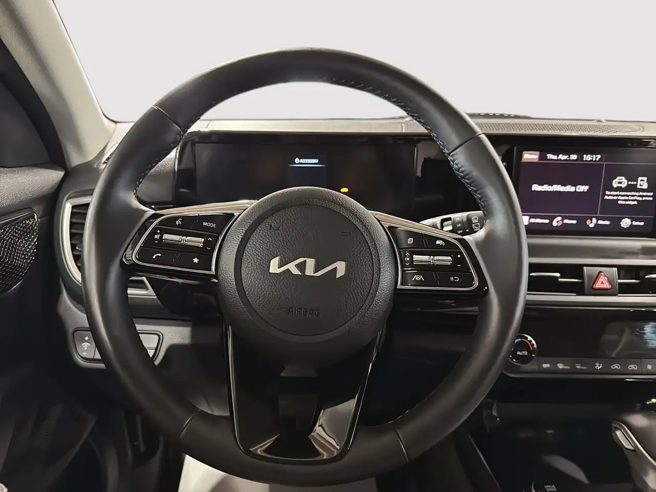 Kia Seltos снимка Kia Seltos