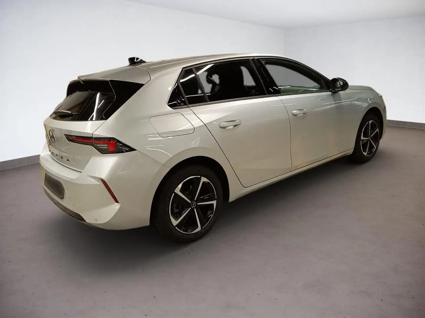 Opel Astra L GS PDCvo+hi+Kamera 360° AHK Keyless DAB Silber - 2