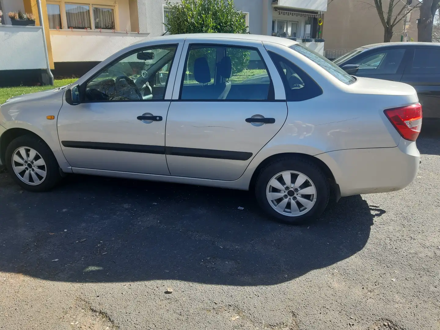 Lada Granta 2190 LPG 2015 HU Sept  26 - 1