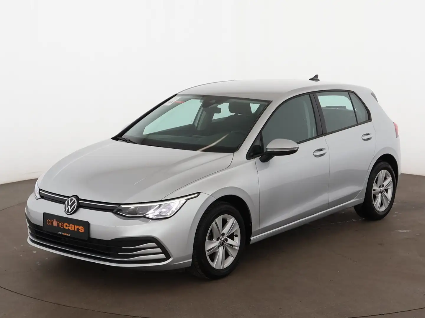 Volkswagen Golf VIII 2.0 TDI Life LED RADAR NAVI R-CAM PDC Silber - 2