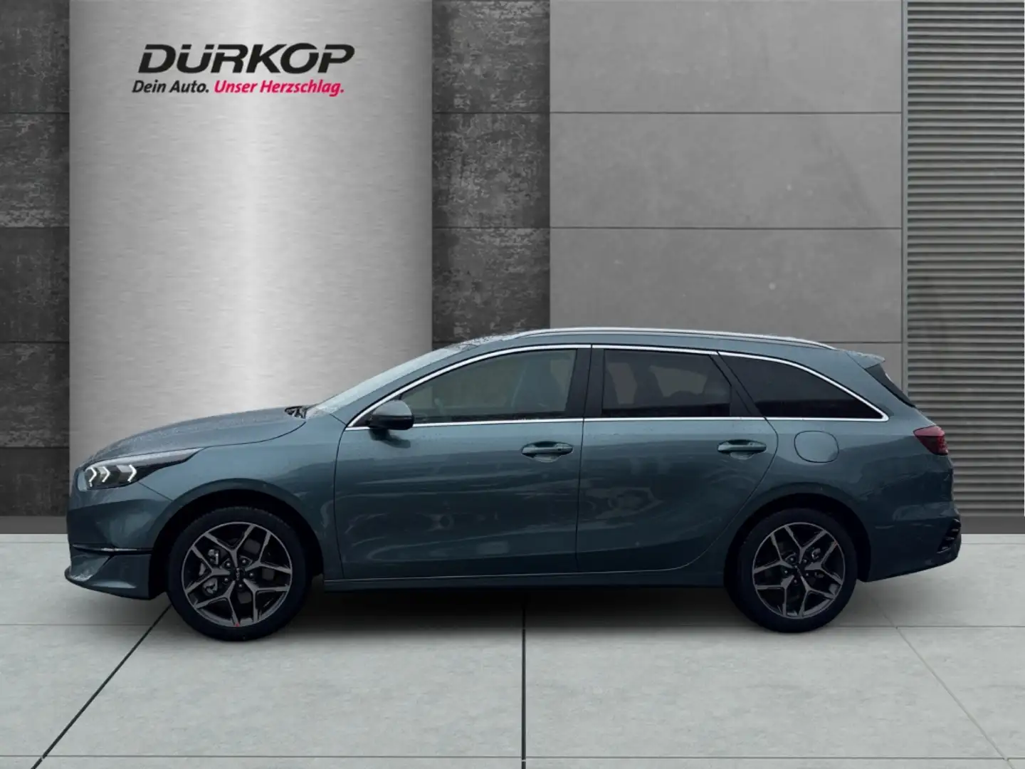 Kia Ceed SW / cee'd SW 1.5T 48V DCT ULTIMATE Edition Style-Paket Navi LED Grijs - 2