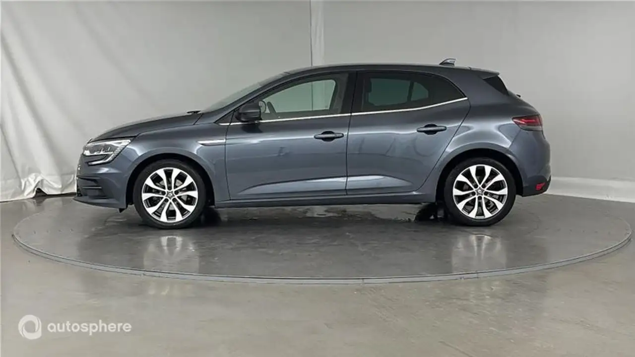 Renault Megane Berline — photo 7