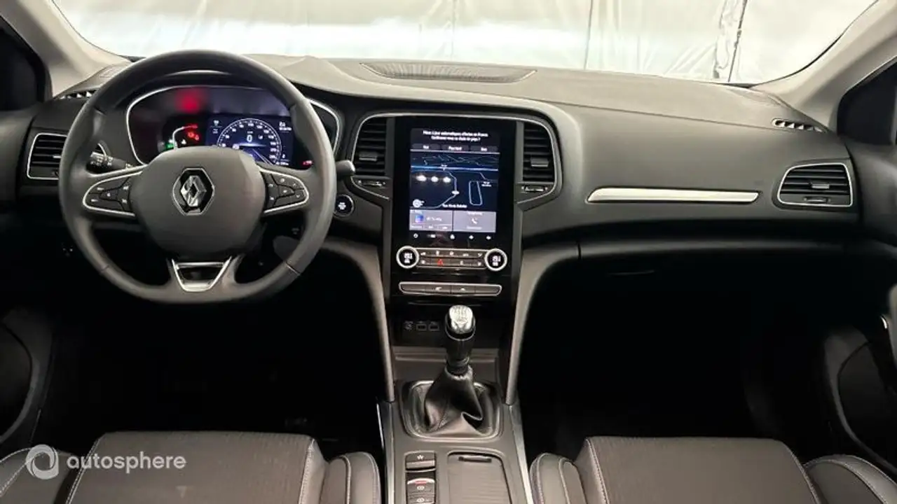 Renault Megane Berline — photo 11