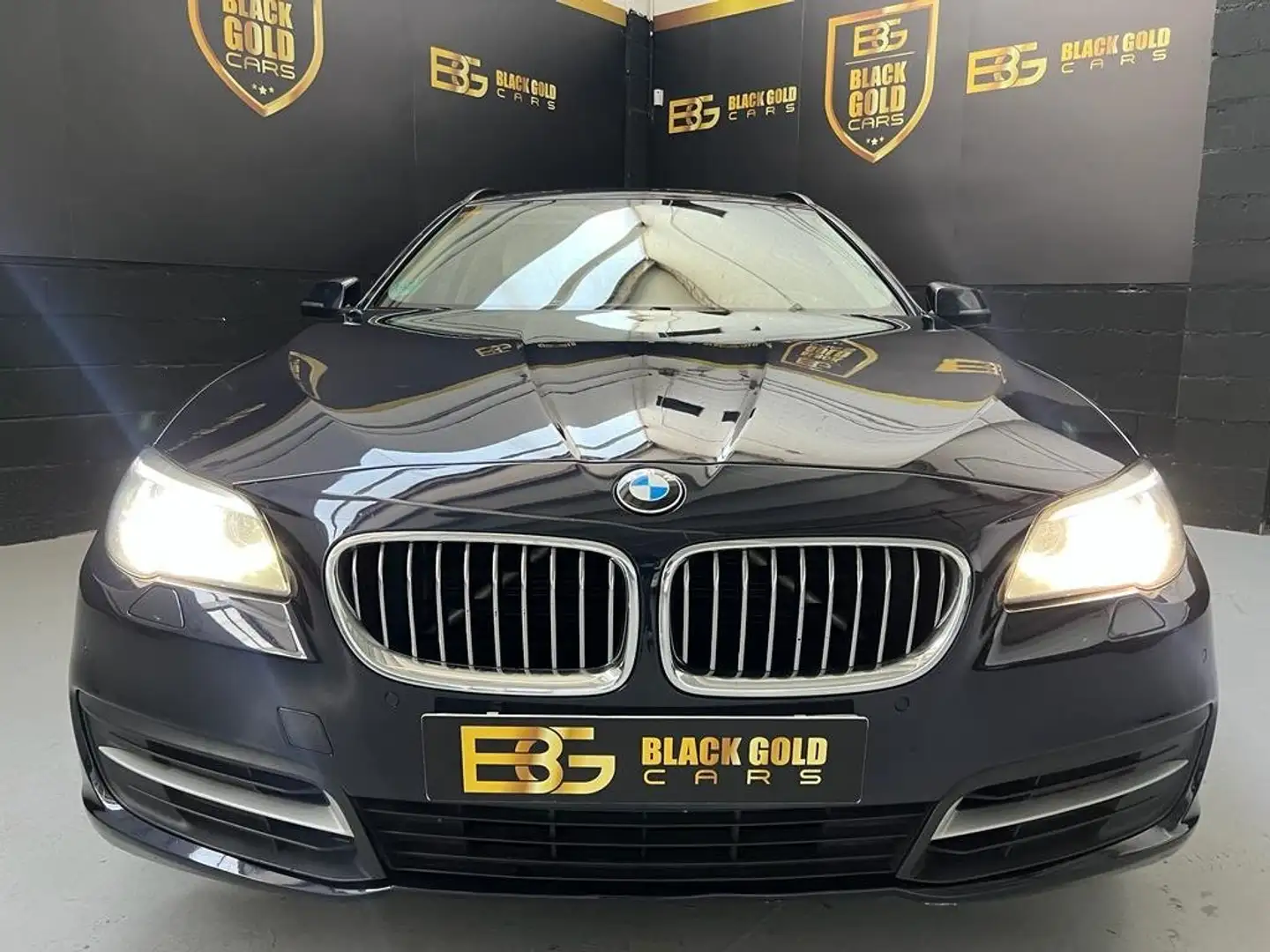 BMW 518 518dA Touring Azul - 2