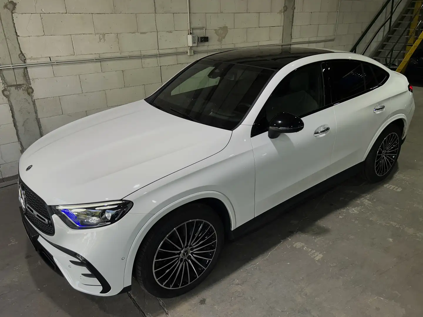 Mercedes-Benz GLC 300 GLC 300 d 4M Cp. AMG*PREMIUM PLUS*AHK*20 ZOLL* Blanc - 1