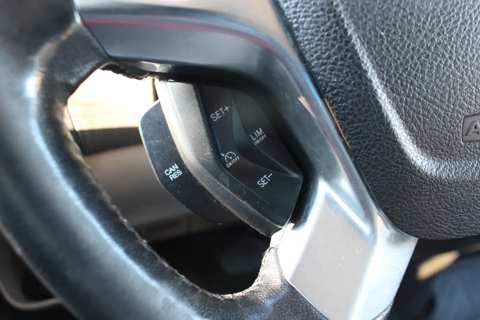 Ford Transit Custom 310 2.0 TDCI L2H1 Limited DC |Leder|Stoelverwarmin Blanc - 2