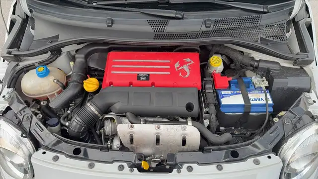 Abarth 500 view 15