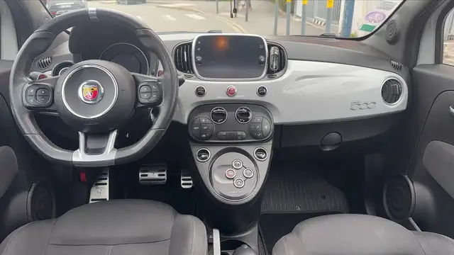 Abarth 500 view 11