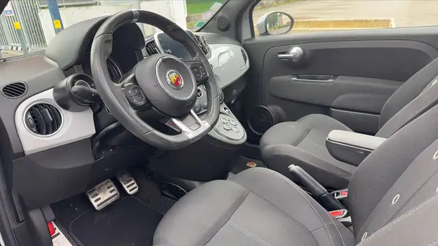 Abarth 500 view 8