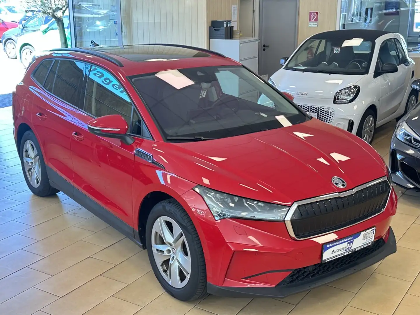 Skoda Enyaq 60Loft*SHZ*LED*Pano*Navi*R.Cam*Teilleder Rojo - 1