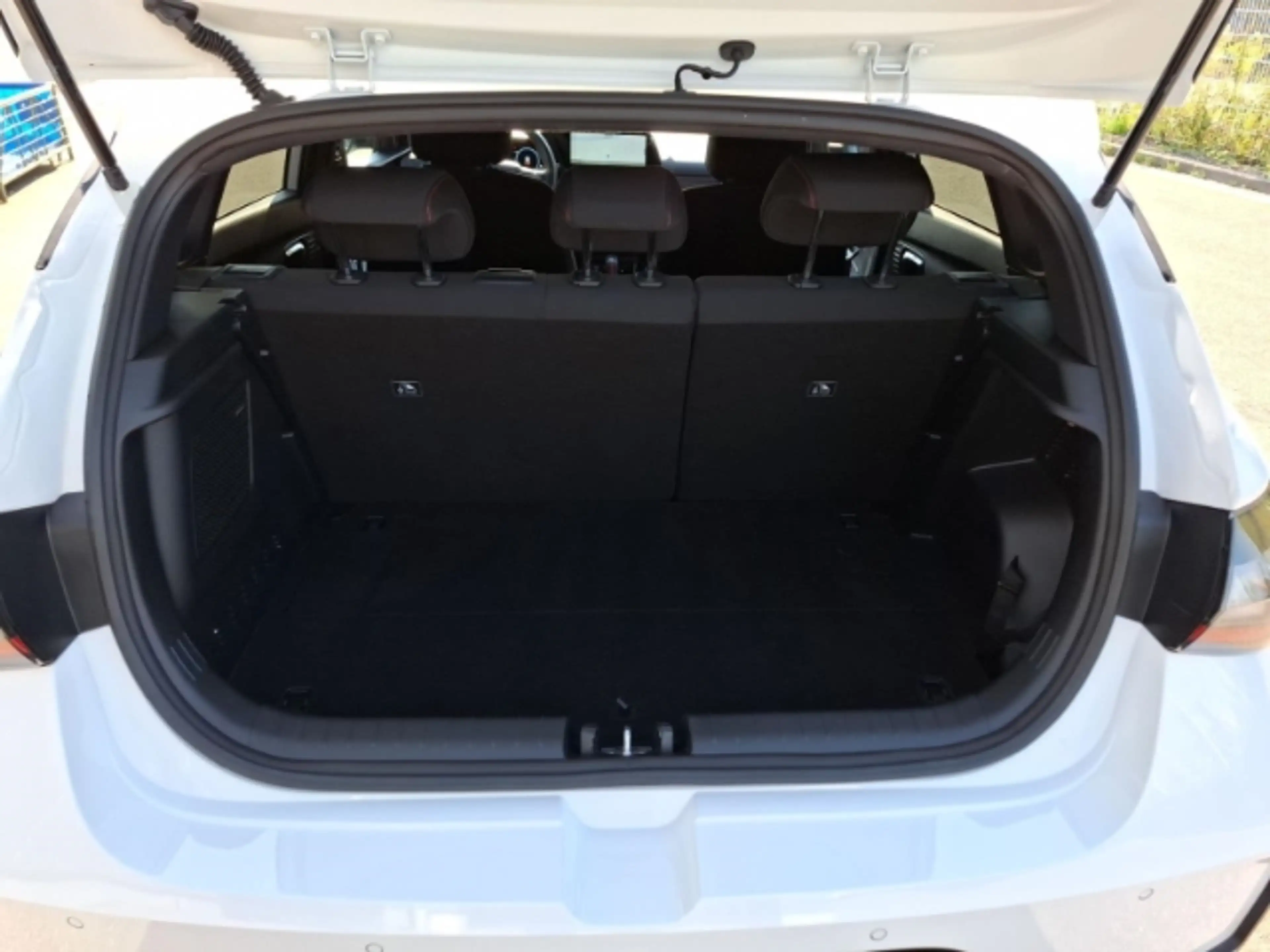 Hyundai i20 N Line 1,0 Automatik/Navi/Lenkrad/Sitzheizung/BOSE — photo 12
