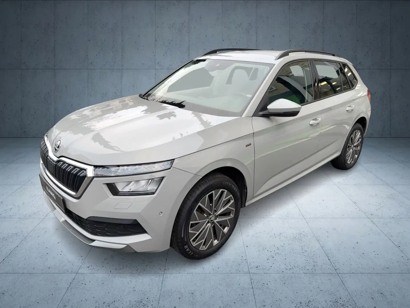 Skoda Kamiq Clever 1.0 TSI 81 kW DSG Stahl-Grau Clever Ansc... Grau - 1