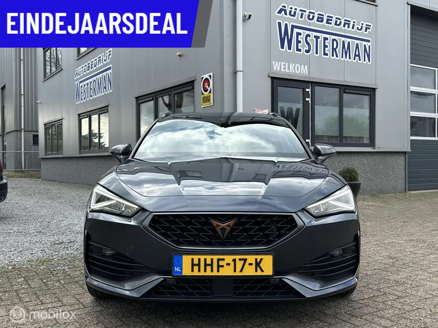 CUPRA Leon Sportstourer 1.4 e-Hybrid VZ Copper Edition 245Pk Grijs - 2