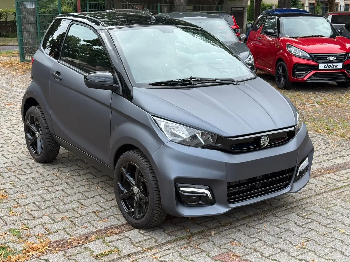 Aixam City Sport Mopedauto L6e Automatik Gri - 1