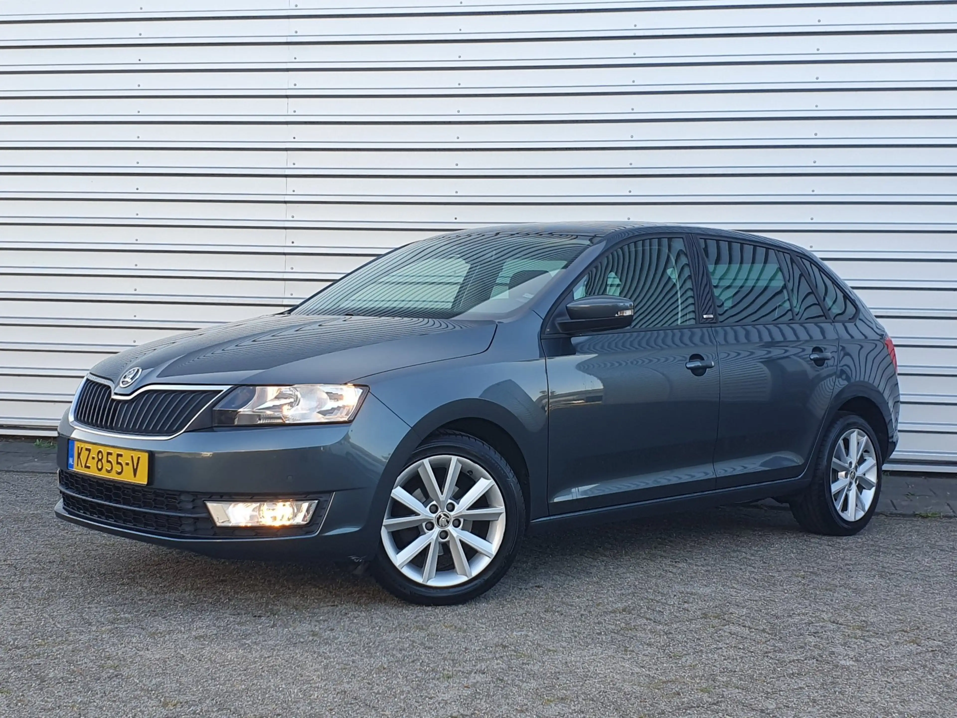Skoda Rapid/Spaceback 1.2 TSI Pano Dak/Navi/Clima
