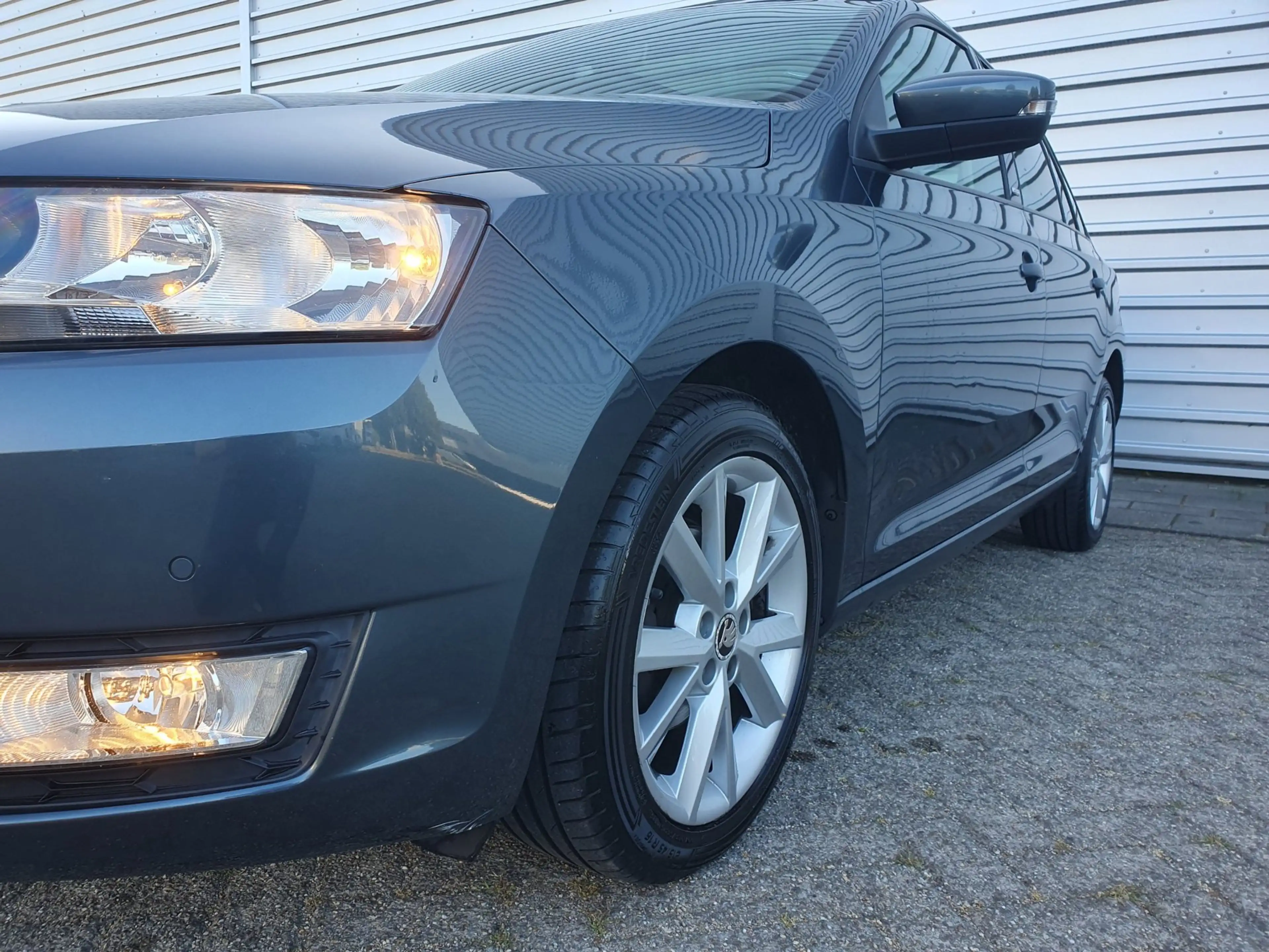 Skoda Rapid/Spaceback 1.2 TSI Pano Dak/Navi/Clima — photo 9
